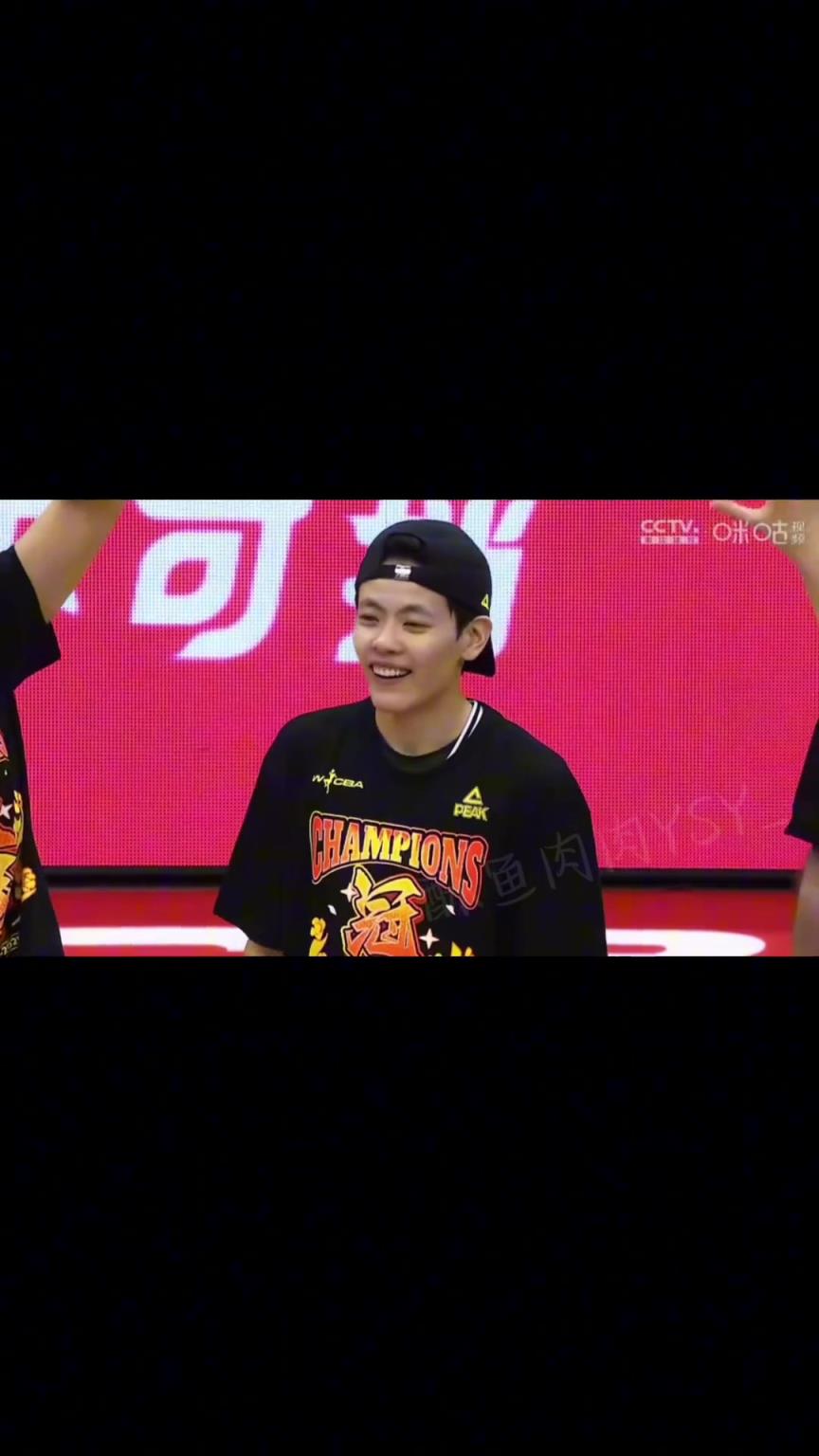 以小搏大以弱勝強(qiáng) ；從不被看好，到站到最高的領(lǐng)獎臺...