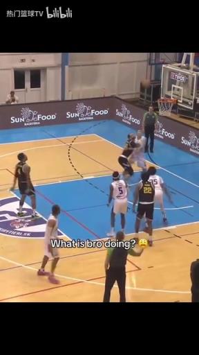 一分變兩分！這哥們得感謝5號為他成就了名場面！